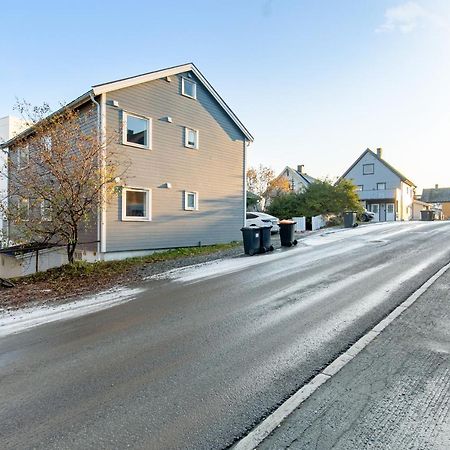 Luxury Apartement Close To City Centre With Free Parking Tromso Exterior photo